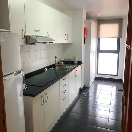 With One Bedroom In Santa Cruz With Wonderful Sea View Enclosed Garden And Wifi 1 Km From The Beach Apartment Santa Cruz (Madeira)